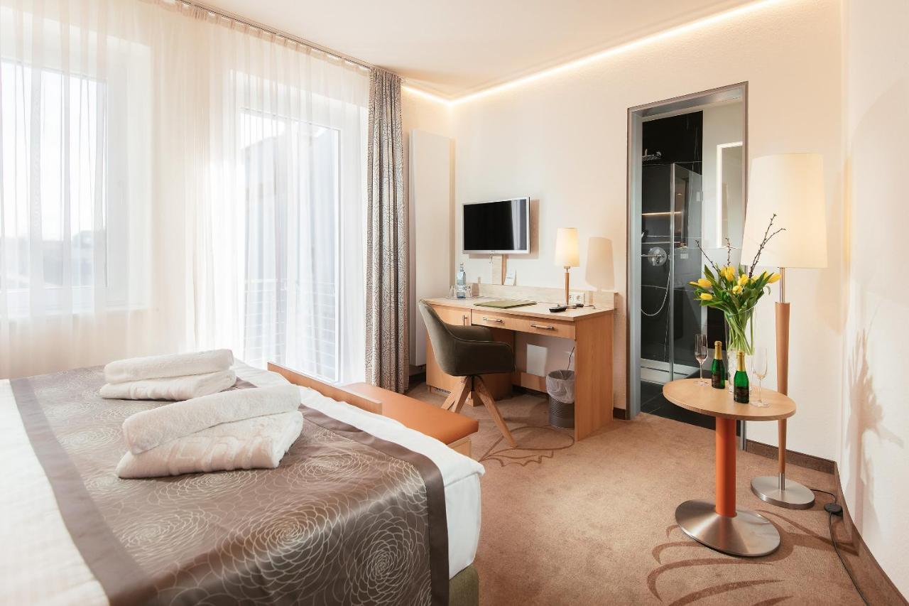 Parkhotel IV Jahreszeiten Ostseebad Kühlungsborn Eksteriør billede
