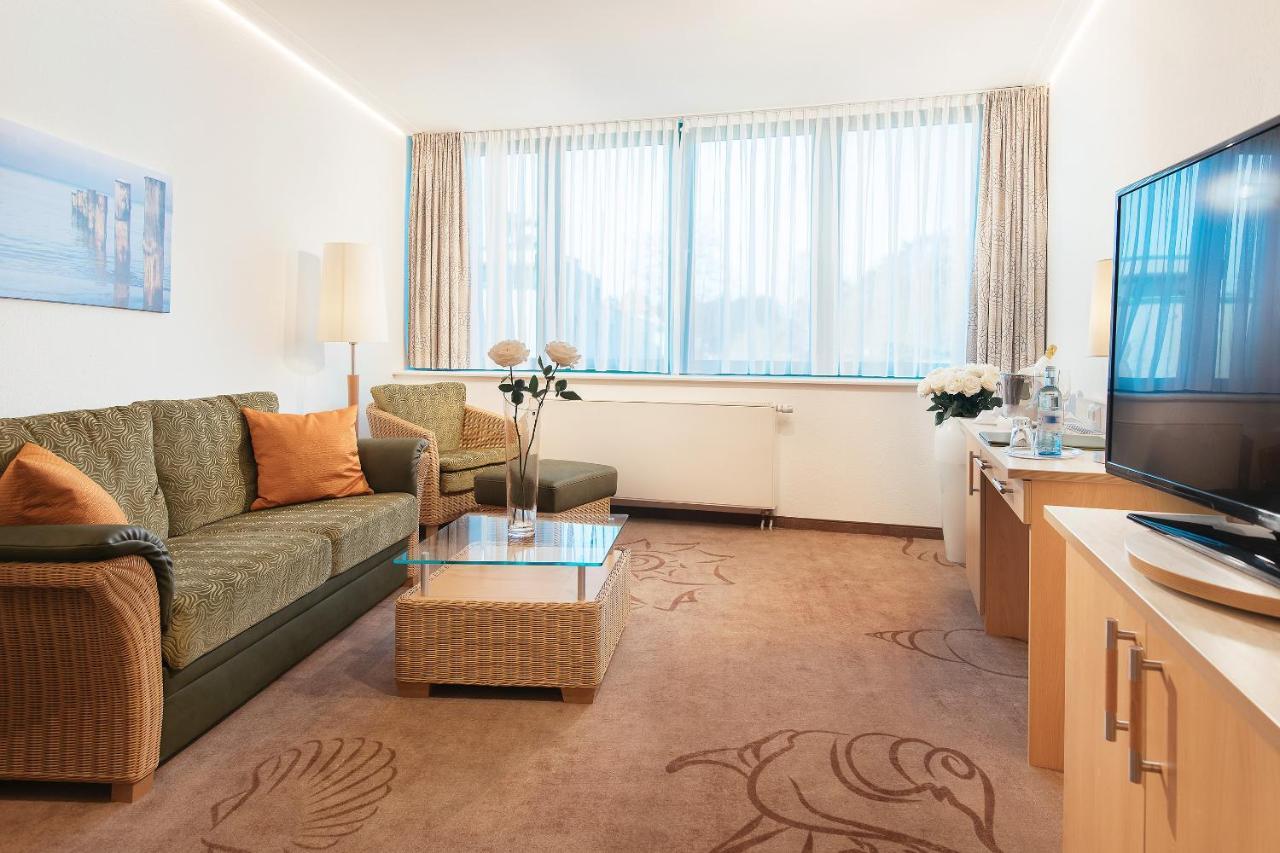 Parkhotel IV Jahreszeiten Ostseebad Kühlungsborn Eksteriør billede