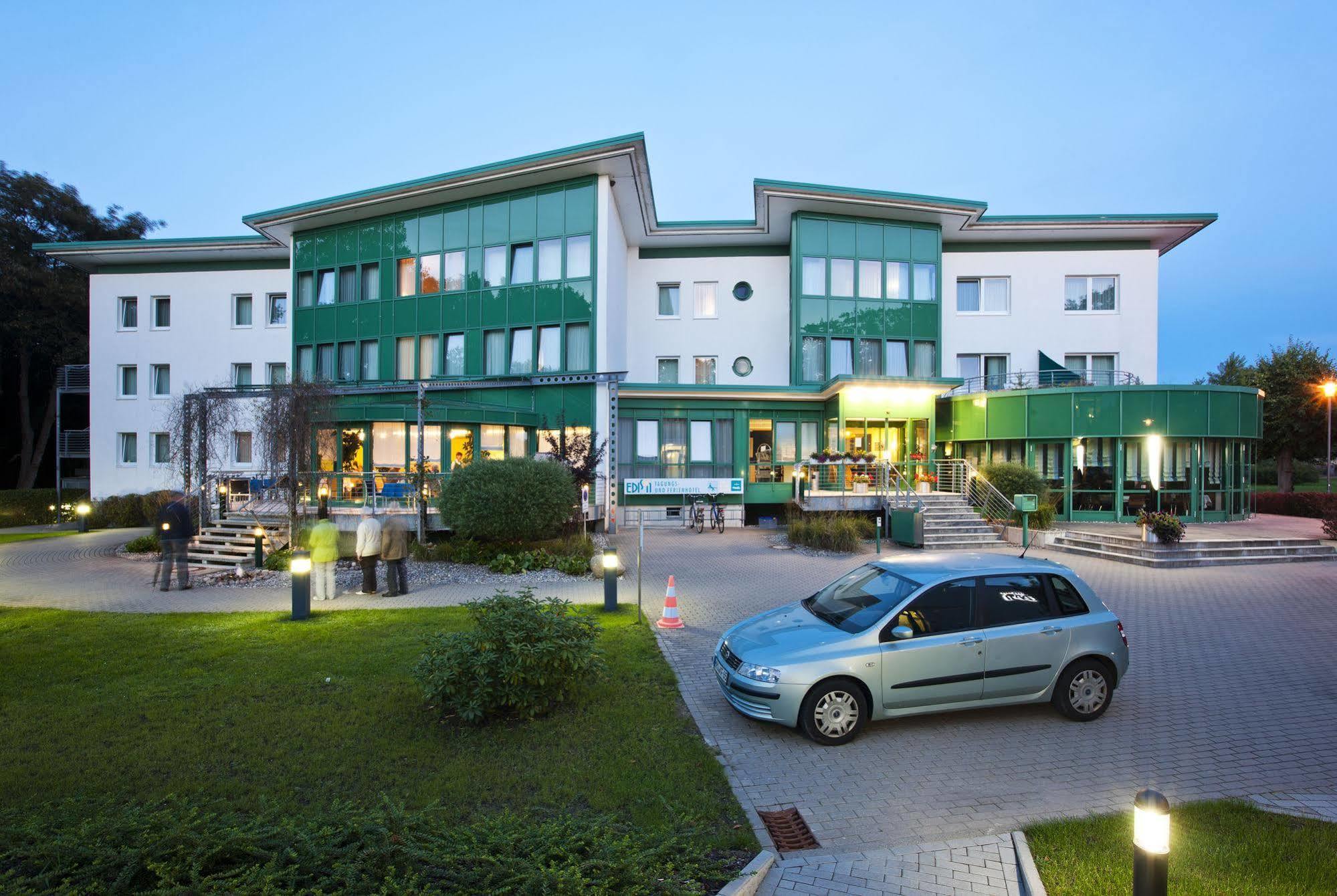 Parkhotel IV Jahreszeiten Ostseebad Kühlungsborn Eksteriør billede